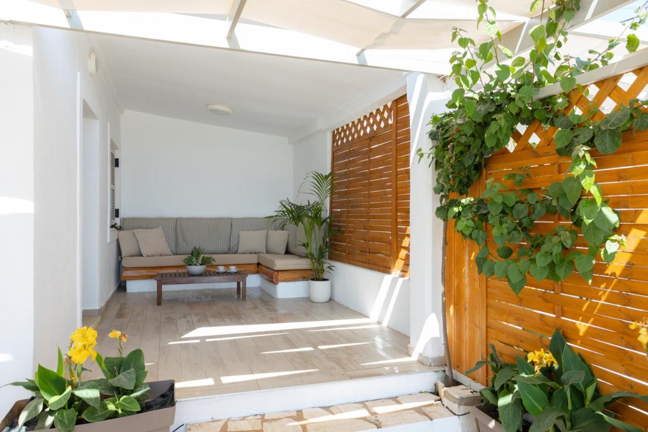 Holiday home Issos Linia